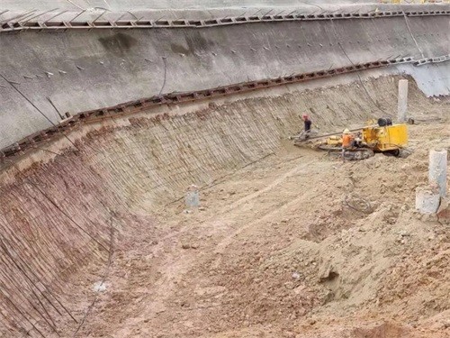光泽基坑边坡加固